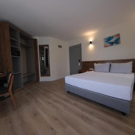 Premier Inn City Antalya Zewnętrze zdjęcie